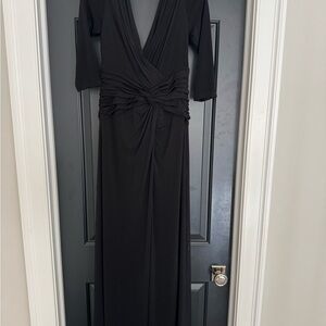 Tadashi Shoji Elegant Black Long Sleeve Dress
